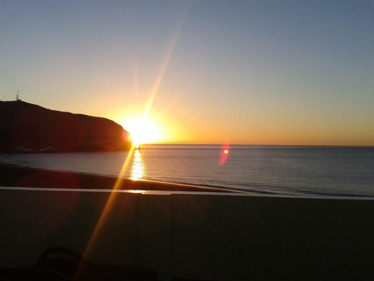 Atico En Primera Linea De Playa Gran Tarajal Buitenkant foto